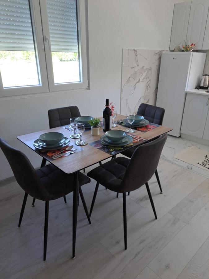 Knezevic Apartman Podgorica Kültér fotó