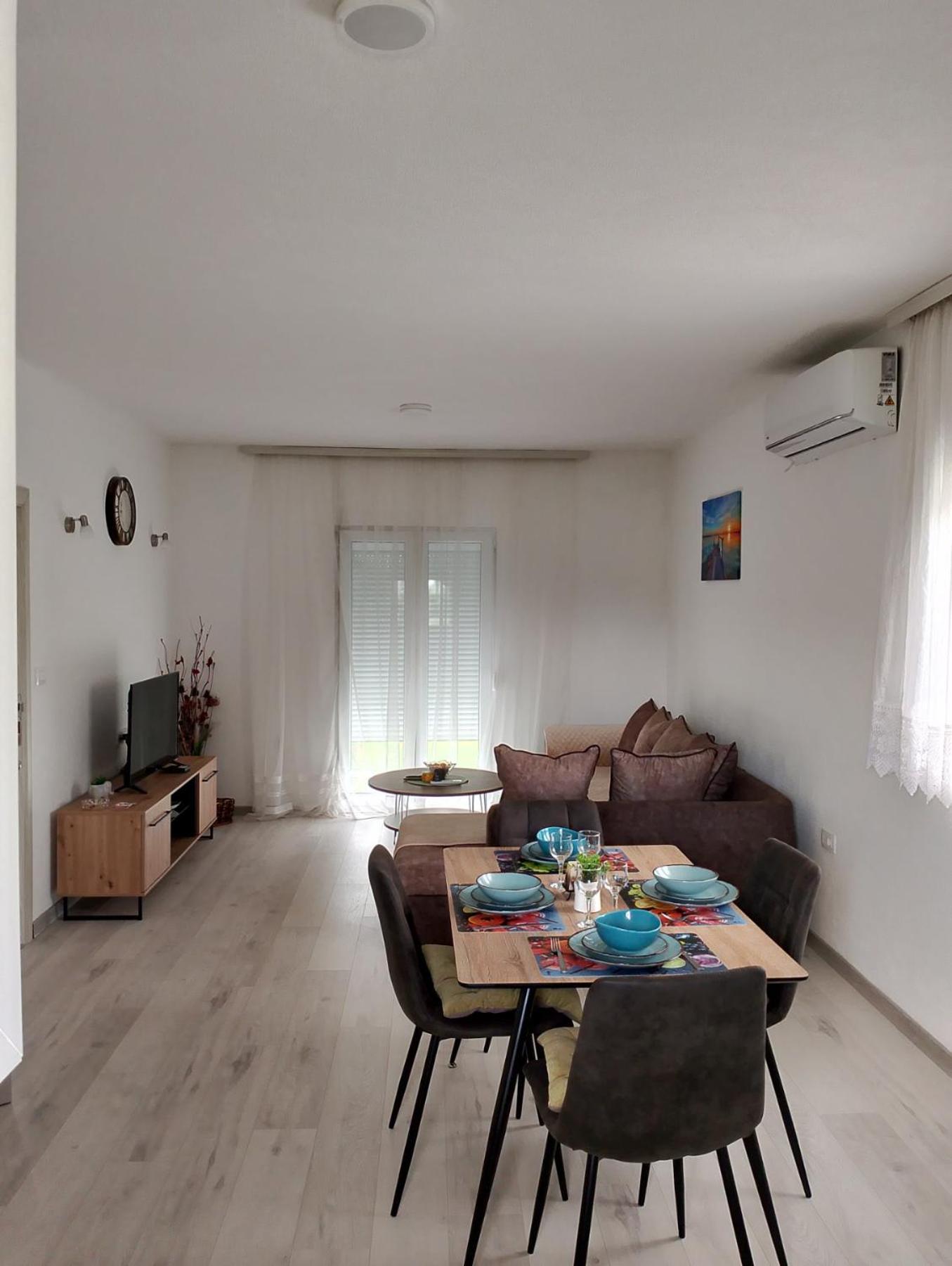 Knezevic Apartman Podgorica Kültér fotó